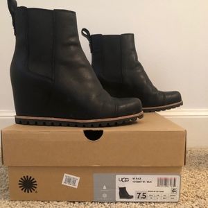 UGG W PAX BOOT